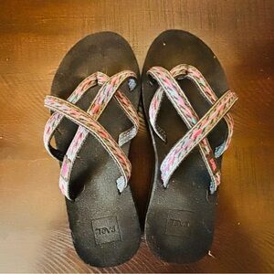 Teva Strappy Sport Sandals Black with‎ Colorful Stitching Outdoor Shoes Size 7
